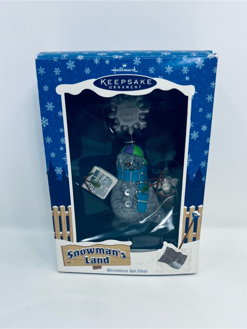 Vintage 2003 Hallmark Keepsake Snowman’s Land “Snow News Is Good News” Ornament